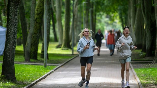Penktadienį bus jau šilčiau: nors truputį palis, vakaras bus giedras