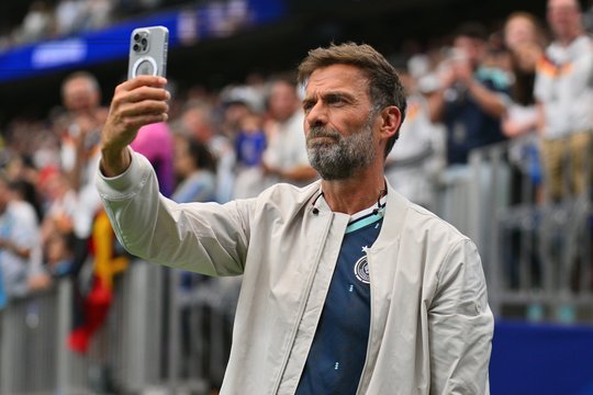 Vokietijos futbolo rinktinė išsirinko savo gelbėtoją – prie vairo stos J. Kloppas
