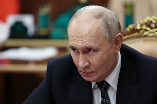 Karas Ukrainoje. Iš Europos – stiprus antausis V. Putinui
