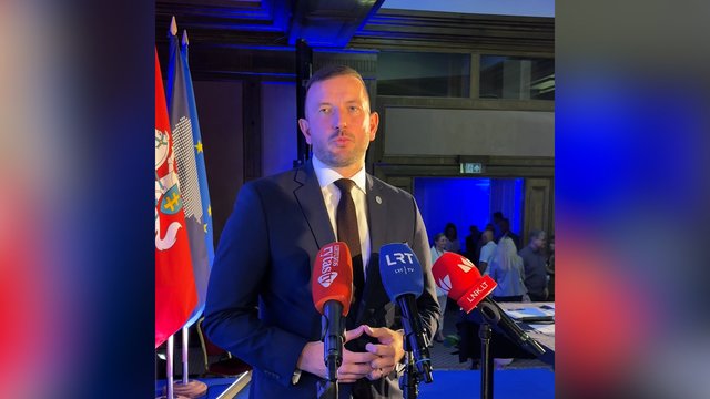 V. Sinkevičius sureagavo į klausimą apie partiją sukrėtusius įvykius: paliekame tolumoje