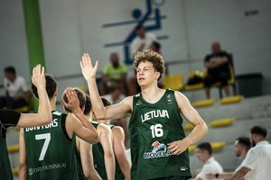 I. Štombergo šou neužteko – 18-mečiai vaikinai Europos čempionatą pradėjo nesėkme