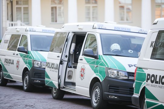 Anykščių vaiko teisių specialistams porelė pažėrė grasinimų – pareigūnai reagavo nedelsdami