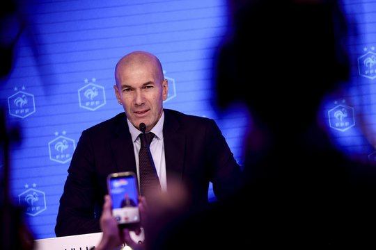 Pirmieji Z. Zidane'o žodžiai Prancūzijos stratego soste – nevengė ir šūkio: „Pamatysite“