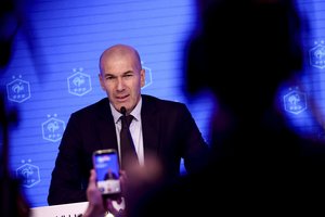 Pirmieji Z. Zidane'o žodžiai Prancūzijos stratego soste – nevengė ir šūkio: „Pamatysite“