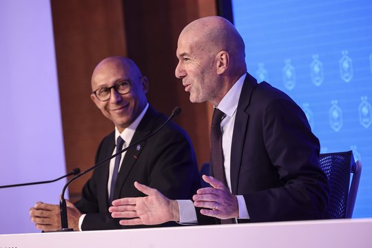 Pirmieji Z. Zidane'o žodžiai Prancūzijos stratego soste – nevengė ir šūkio: „Pamatysite“