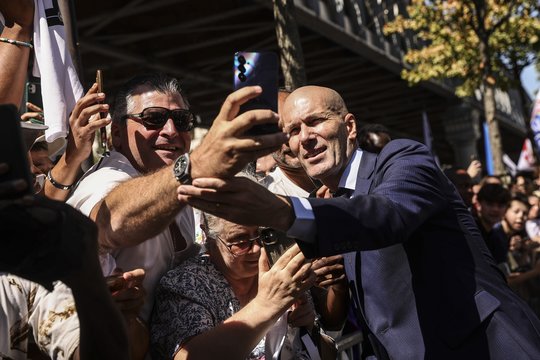 Pirmieji Z. Zidane'o žodžiai Prancūzijos stratego soste – nevengė ir šūkio: „Pamatysite“