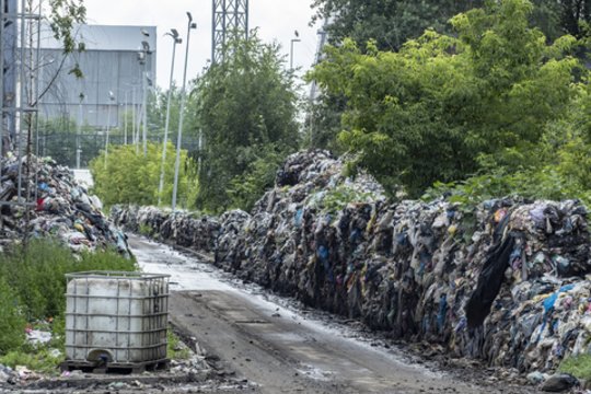 Pradėjo ikiteisminį tyrimą dėl galimos žalos aplinkai tvarkant Vilniaus regiono atliekas