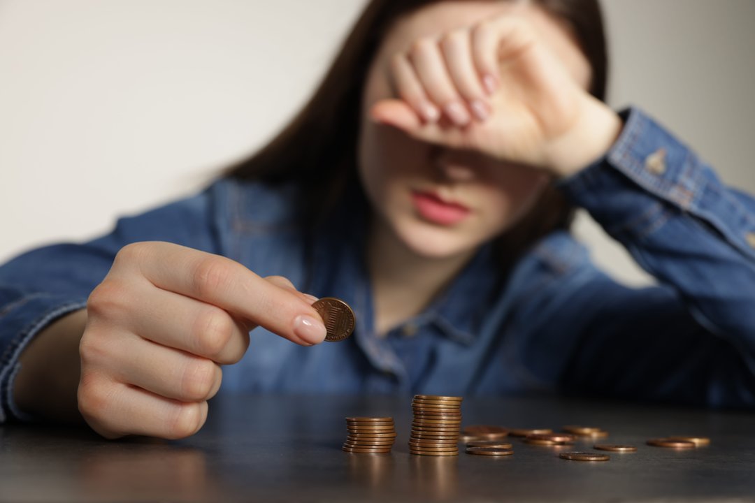 Kelionė ar nauja sofa: ką psichologija sako apie pirkinius ir laimę?