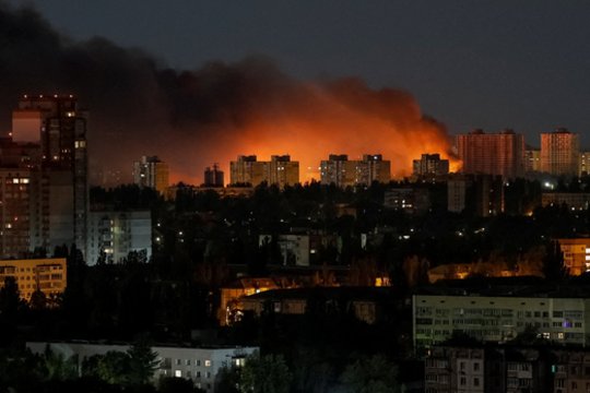 Karas Ukrainoje. D. Tuskas prabilo apie lūžio tašką: artimiausios 100 dienų nulems karo baigtį