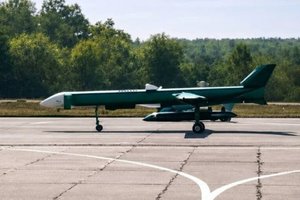 Nauja ir pavojinga Rusijos taktika: lėtus dronus keičia šios naujos raketos