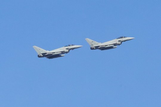 KAM: NATO naikintuvai praėjusią savaitę vieną kartą kilo atpažinti ir lydėti Rusijos orlaivio