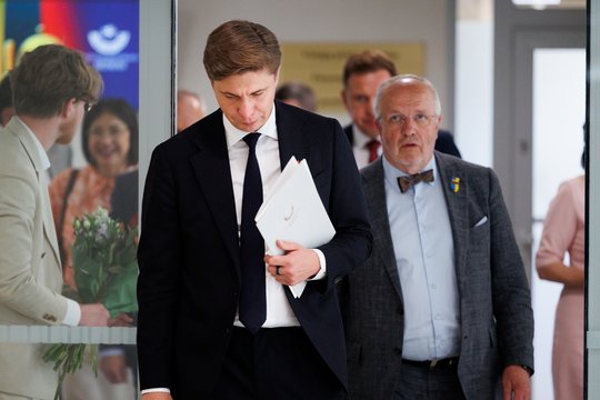 J. Olekas ir M. Sinkevičius vasarą atostogauti neplanuoja, G. Nausėda savaitę dirbs nuotoliu iš Madeiros
