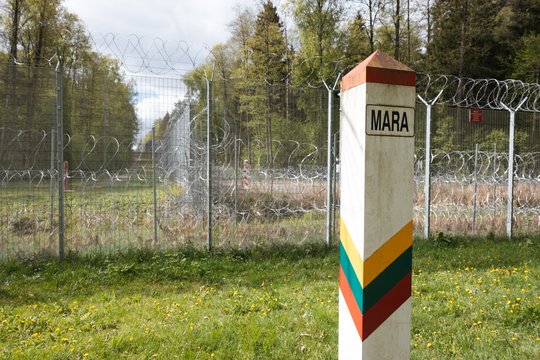 VSAT: neteisėtų migrantų Lietuvos pasienyje su Baltarusija neapgręžta, Latvija apgręžė 39 užsieniečius