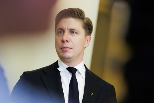 M. Sinkevičius siūlo Adamkaus 100-mečiui surengti jo gyvenimo fotografijos parodą Valdovų rūmuose