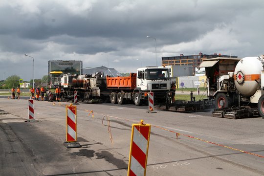 Šiame kelyje kurį laiką šeimininkaus kelininkai: pradėjo rekonstrukcijos darbus