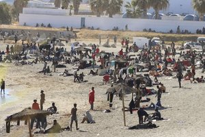 Marokas teigia perspėjęs Ispaniją po teismo sprendimo dėl migracijos