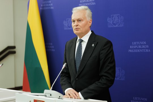 Nausėda – on military financing and the migration crisis in Spain