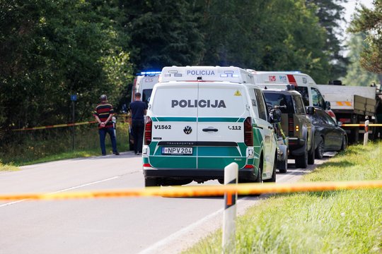 ELTA glaustai: nutrauktas tyrimas dėl LSDP tarybos posėdyje rasto įrašinėjančio įrenginio, avarija Vilniaus rajone