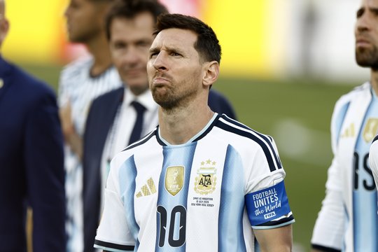 L. Messi paaukojo pinigų gaisrų nuniokotos teritorijos šalia Madrido atkūrimui