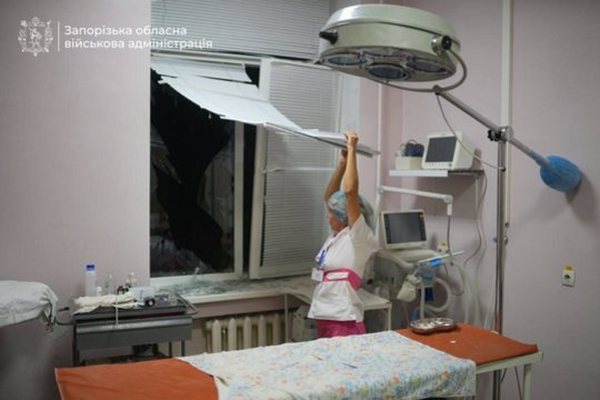 Karas Ukrainoje. Rusai atakavo vaikų ligoninę Zaporižioje