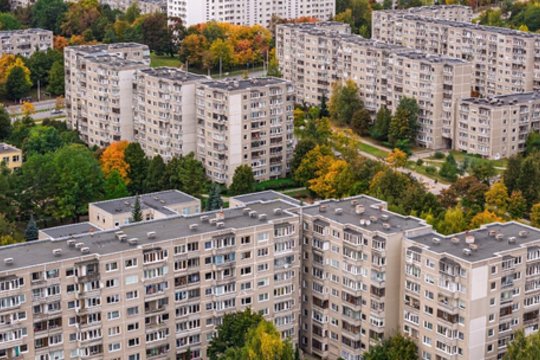 „Naujienos blogos absoliučiai visiems“: ekonomistas nevynioja į vatą ir kalba apie liūdną statistiką