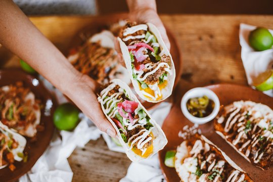 Vietoje šašlykų užkurkite tacos vakarėlį: nesudėtinga pasiruošti, ingredientai – pagal kiekvieno skonį  