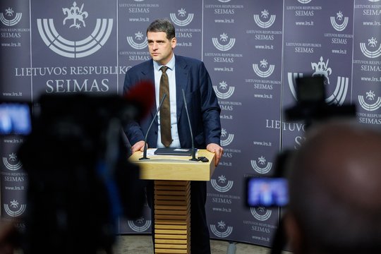 Apklausoje – netikėtumas: I. Šimonytė išlieka labiausiai norima premjere, į antrąją vietą patenka R. Žemaitaitis 