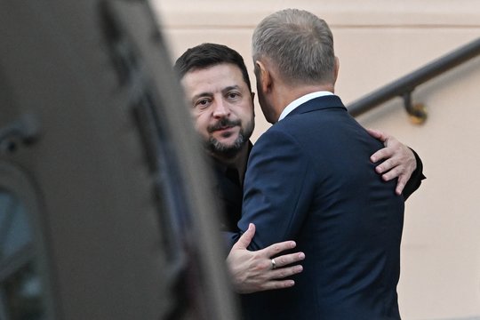 Karas Ukrainoje. Rusijai intensyvinant raketų smūgius – Vakarų abejingumas: „Situacija yra kritinė“