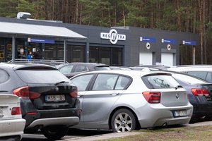 Panevėžyje automobilių registravimas baigėsi ikiteisminiais tyrimais