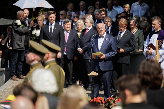 Sudie, Kazimira: Lietuvos „gintarinė ledi“ atgulė amžinojo poilsio
