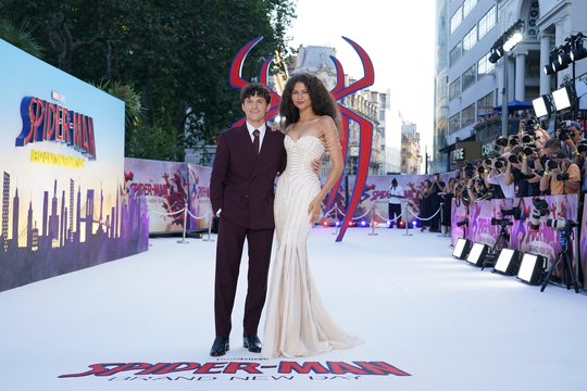 Zendaya ir Tomas Hollandas iškėlė prabangias vestuves už 575 tūkst. eurų: svečiams uždraudė telefonus