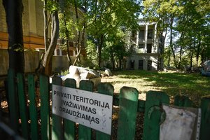 36 proc. tėvų pripažįsta: apie tokias paauglių pramogas greičiausiai net nesužinotų – ekspertai įspėja, kuo tai gali baigtis