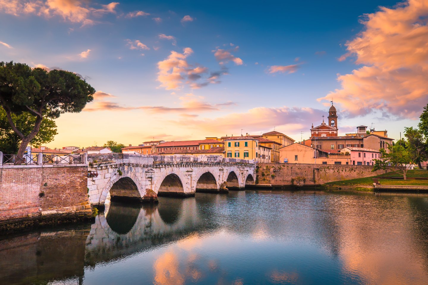 Rimini Tiberijaus tiltas,<br> Shutterstock.com