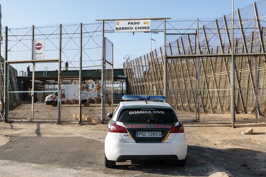 Ispanijos policija išardė didelį neteisėto migrantų gabenimo tinklą Viduržemio jūros regione