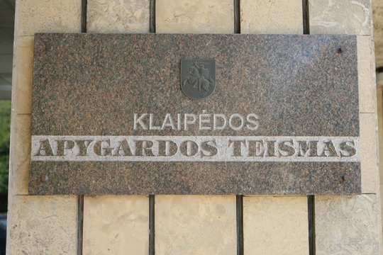 Gimnazijoje kvaišalus pagrobę moksleiviai išgirdo nuosprendį