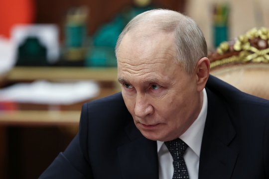 V. Putinas gėdą dėl Ukrainos plaus puldamas NATO šalį? Atskleidė, kada – didžiausia grėsmė