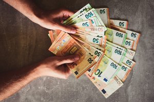 Minimalūs darbo užmokesčiai Europoje: kaip bendrame vaizde atrodo Lietuva?