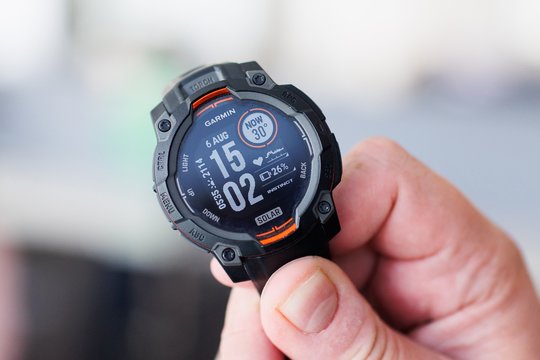 „Garmin Instinct 3“ testas: ką moka išmanusis laikrodis, bet už mažesnę kainą