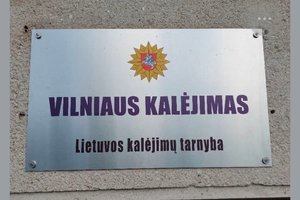 Vilniaus kalėjimo darbuotoja į tarnybą atvyko su kvapu