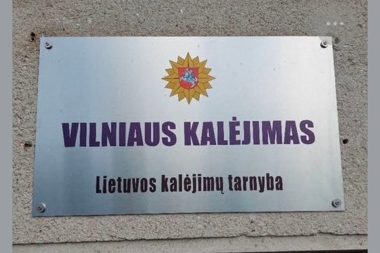 Vilniaus kalėjimo darbuotoja į tarnybą atvyko su kvapu