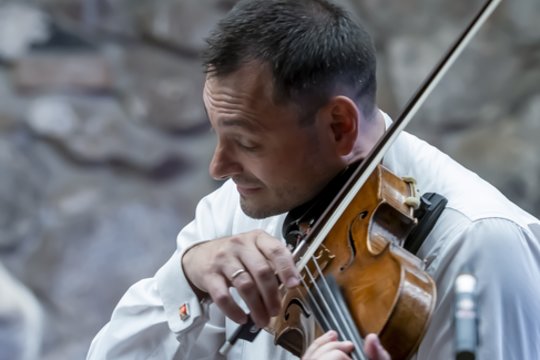 Alto žvaigždė M. Rysanov Užutrakyje atvėrė trijų epochų muzikos pasaulius