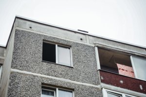 Vilniuje kilus gaisrui daugiabutyje, evakuoti 15 žmonių