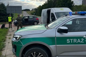 Iš Lietuvos į Lenkiją vėl veržėsi migrantai – per savaitgalį sučiupta 16 žmonių