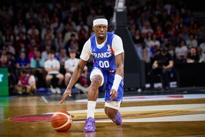 Prancūzijos rinktinė buvo sutriuškinta NCAA komandos, S. Francisco pateikė pasiaiškinimus