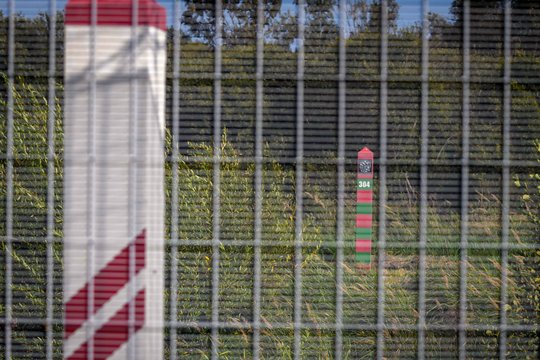 Latvijos ir Baltarusijos pasienyje aptiktas migrantų iškastas tunelis