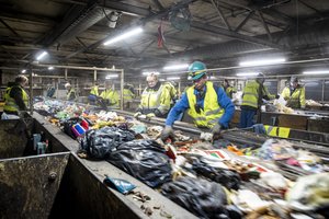 Vilniaus šiukšlių dramoje – nauji vingiai: „Energesman“ pateikė jau du ieškinius teismui