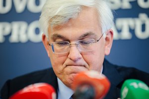 Vilniaus kunigui – šokiruojantys kaltinimai: virš 20 metų galėjo išnaudoti vaikus, prievartauti mažametį