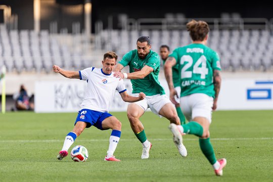 Kelionė Čempionų lygoje baigta: serijoje iš „Dinamo“ net 7 įvarčius atsiėmęs „Kauno Žalgiris“ keliasi į Europos lygą