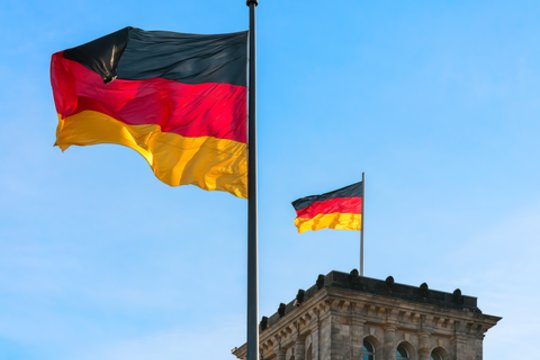 Vokietijos kariuomenė praneša apie kelis šimtus įtariamų dronų skrydžių virš karinių objektų