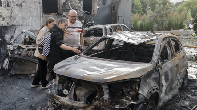 Ukraina perdavė JAV derybininkams karo užbaigimo pasiūlymus: viliasi vieno